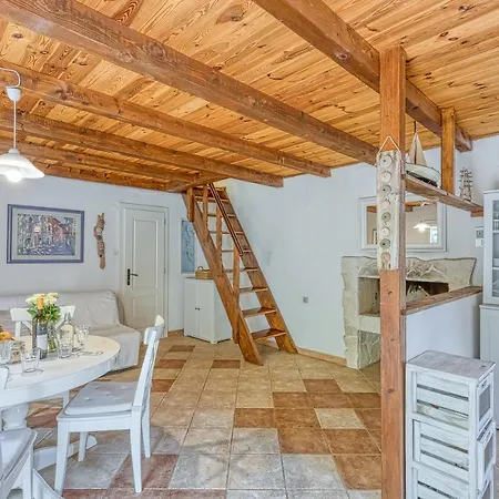 Eco House Zabodarski - Happy Holiday home Cunski