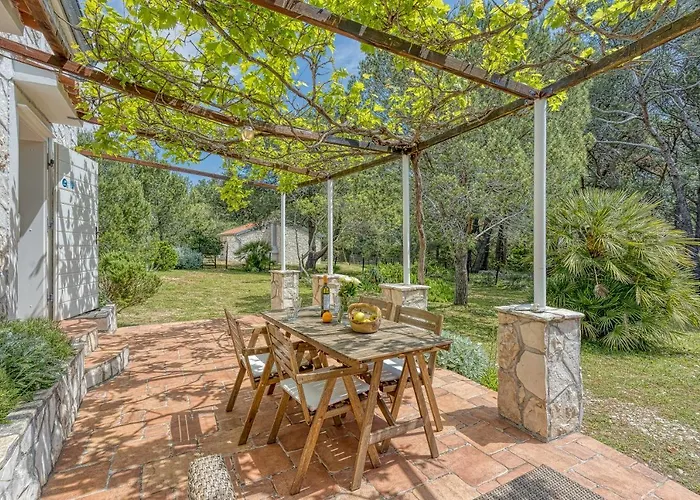 Eco House Zabodarski - Happy بيت للعطل Čunski