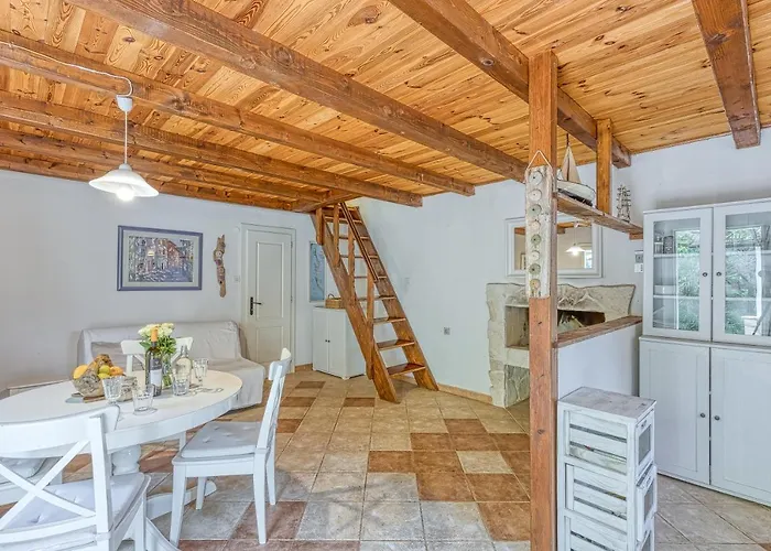 Eco House Zabodarski - Happy بيت للعطل Čunski